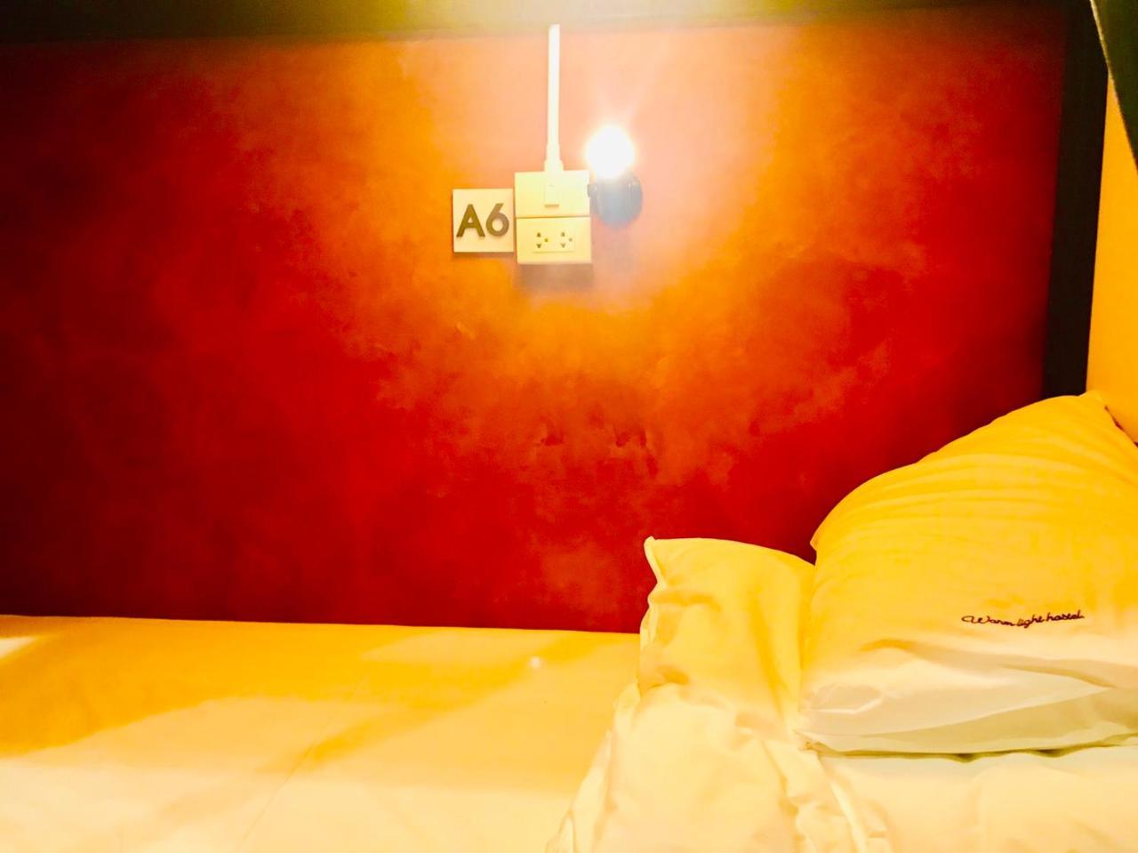 New Warm Light Hostel 清邁 外观 照片